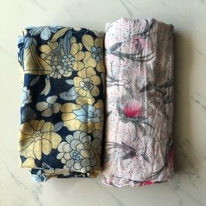 H&M Accessories - Light fabric pattern scarfs 2 bundle H&M Accessories - Light fabric pattern scarfs 2 bundle